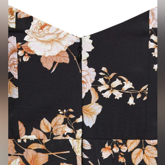 City chick black  Flirty Aria Floral dress. Black floral. new in package - Picture 6 of 7